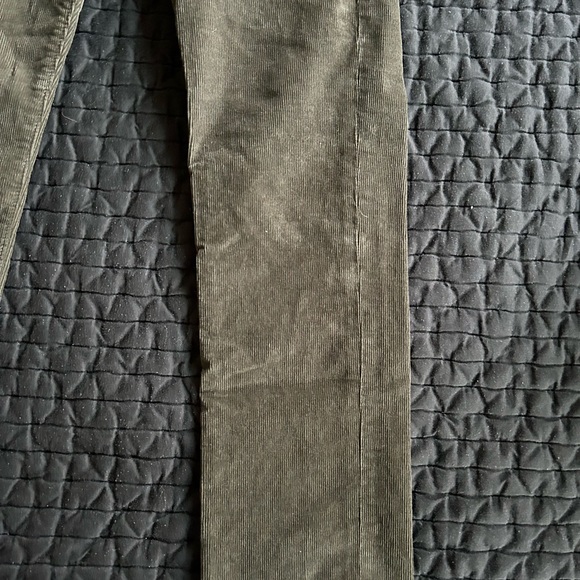 J Crew slim fit corduroy pants size 30/30 - Picture 3 of 8
